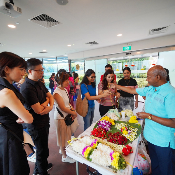 Flower Tying Workshop